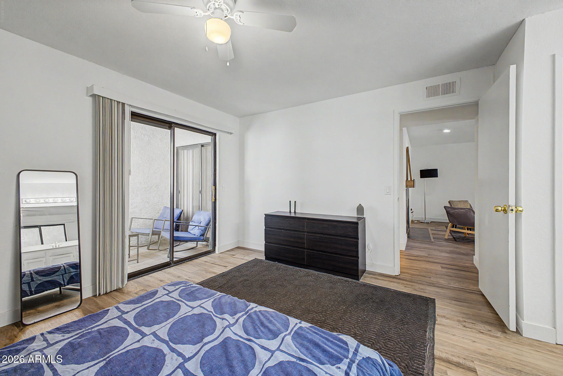 QUESTA VIDA CONDOMINIUMS - Residential