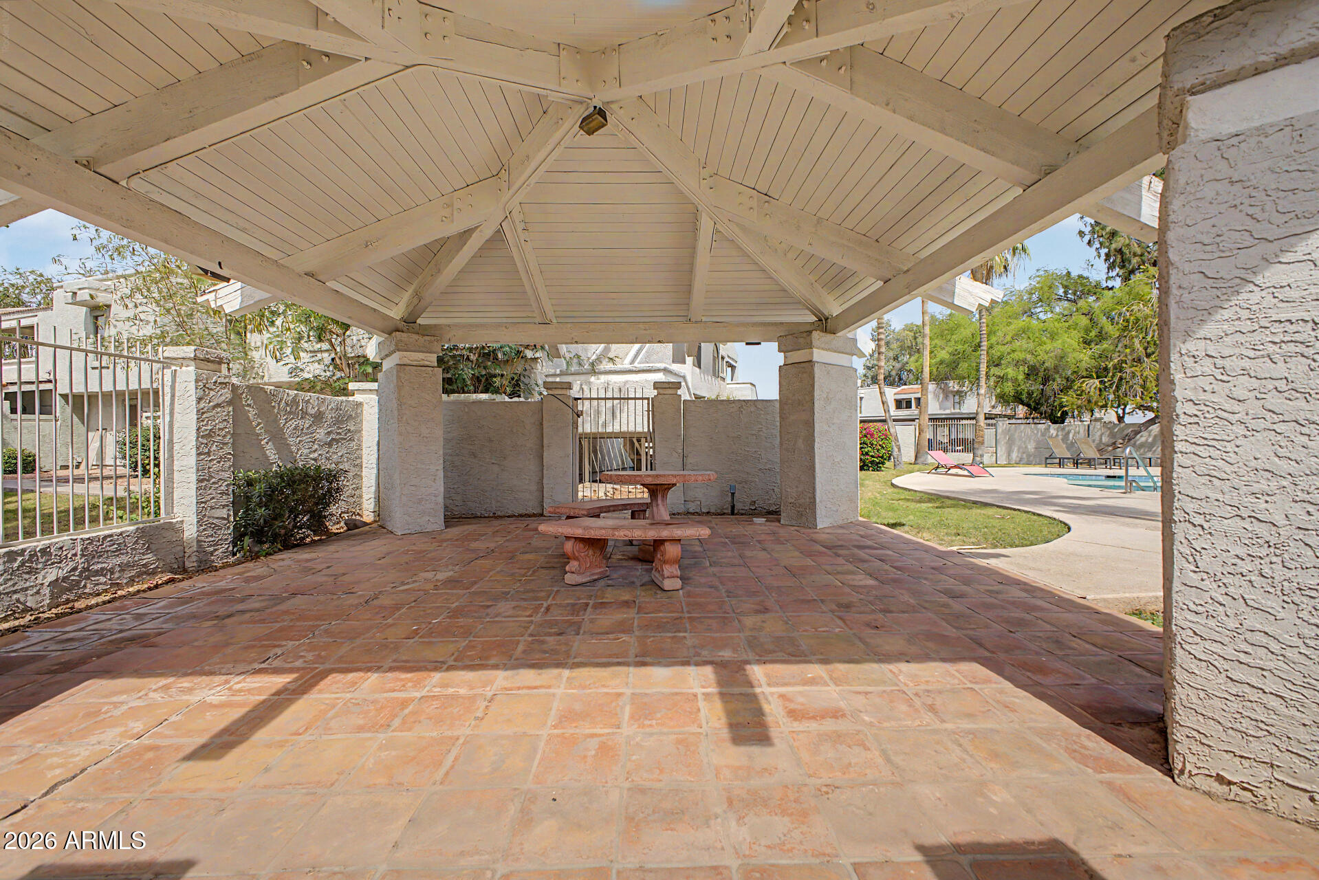 QUESTA VIDA CONDOMINIUMS - Residential