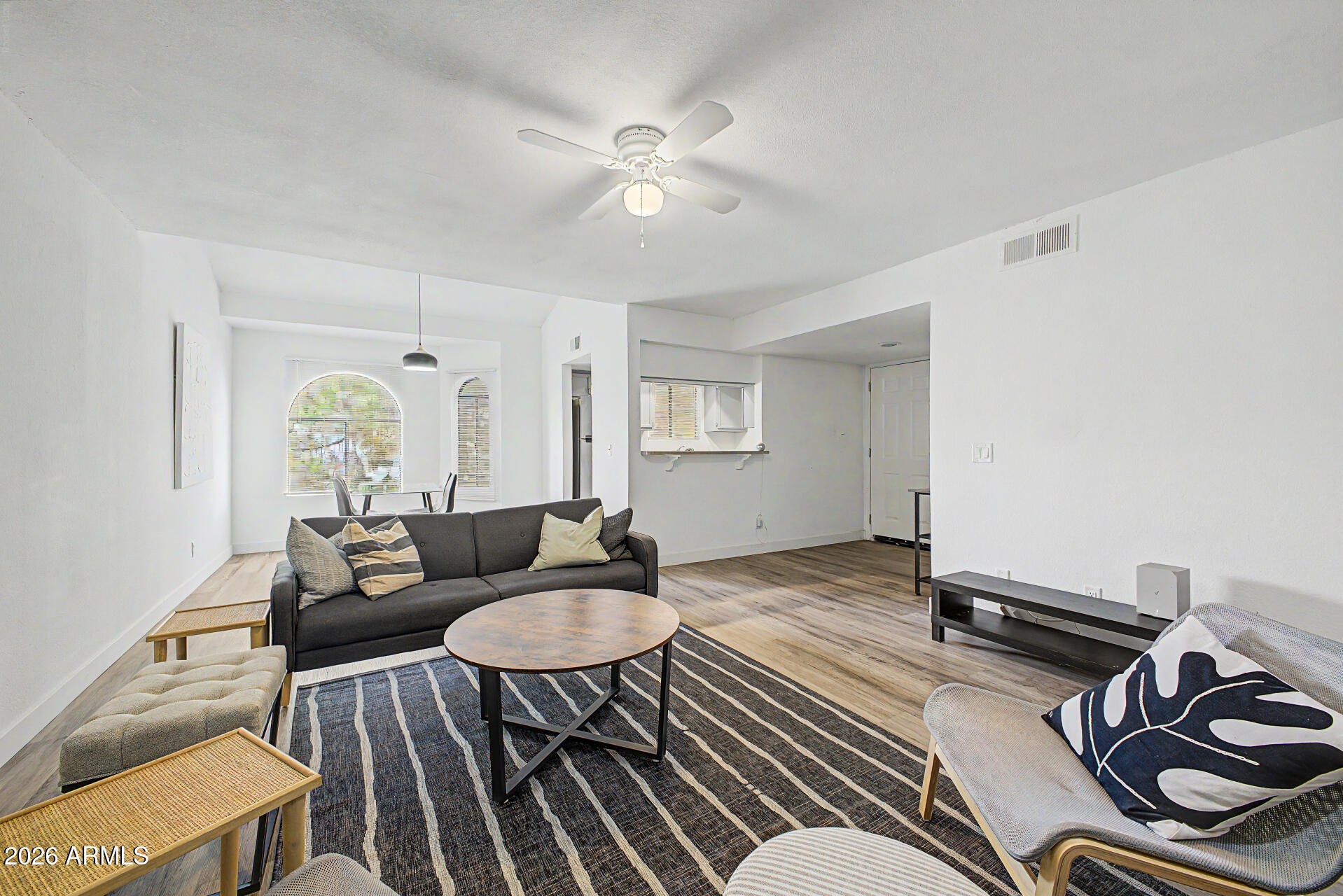 QUESTA VIDA CONDOMINIUMS - Residential