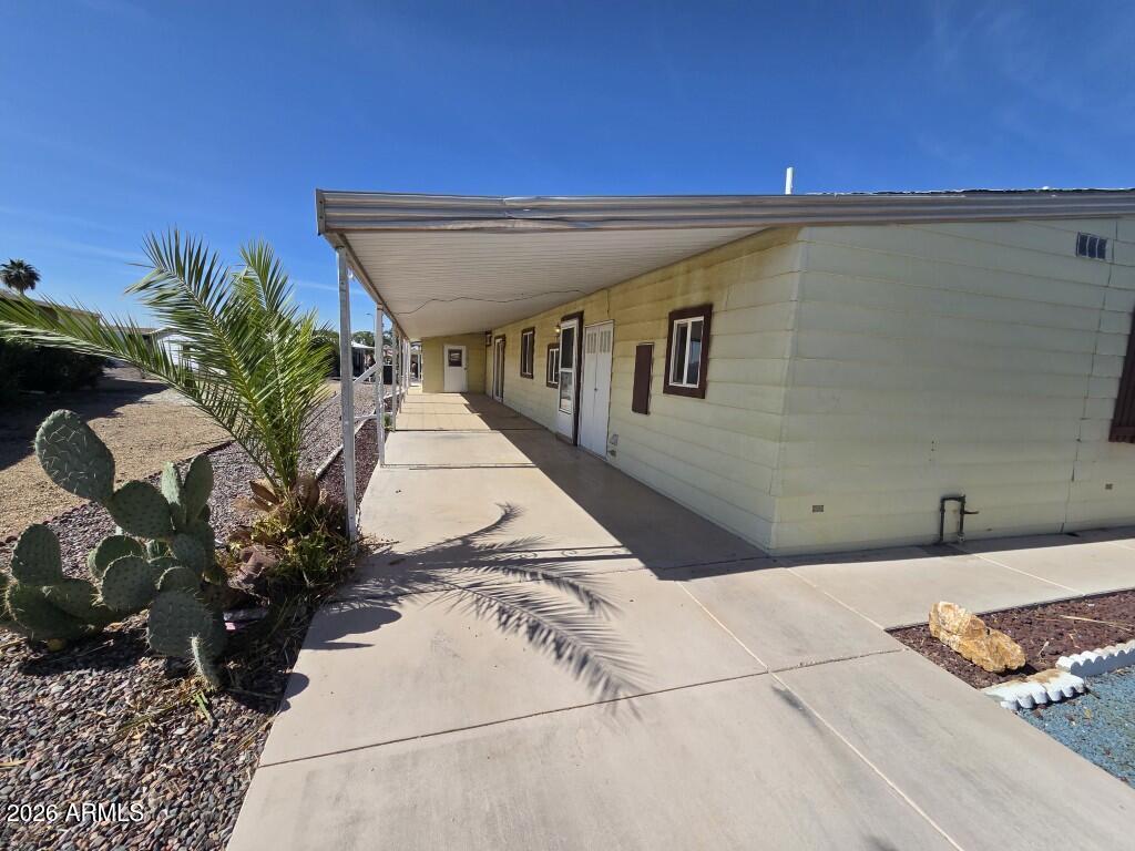 8269 E DESERT Trail