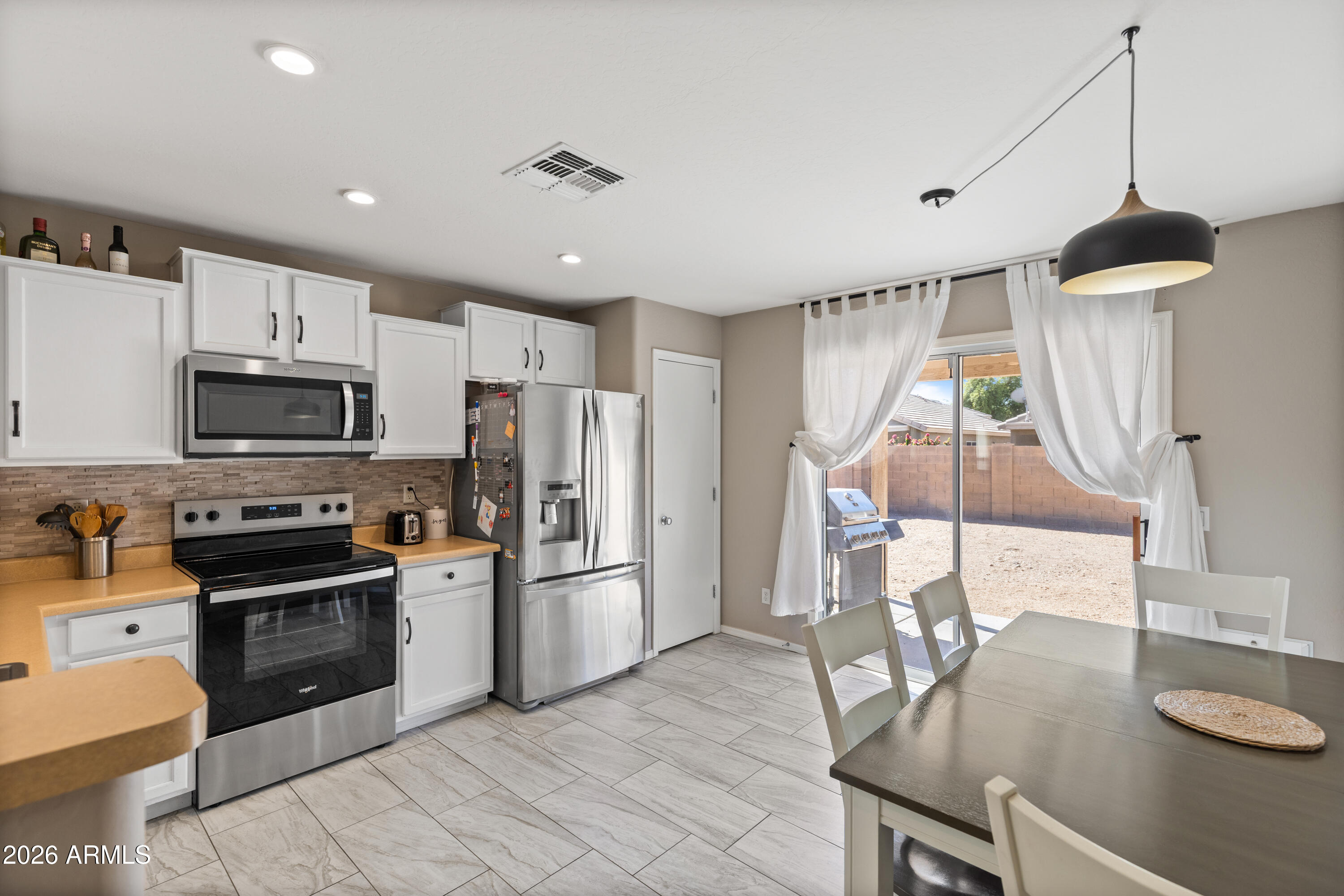 11549 W VOGEL Avenue