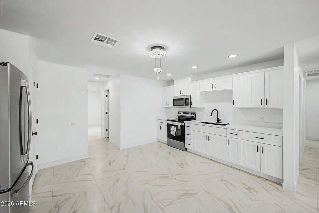 Photo of 731 E Manor Drive, Casa Grande, AZ 85122 (MLS # 7069253)