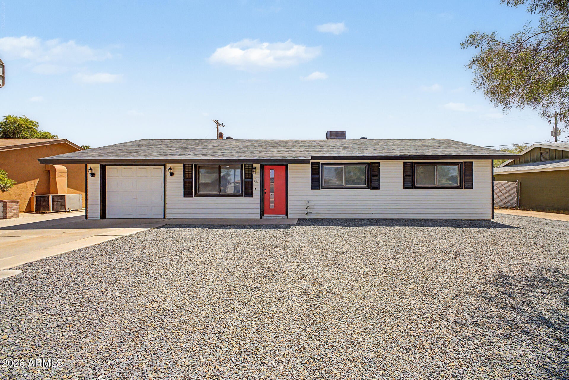 731 E MANOR Drive