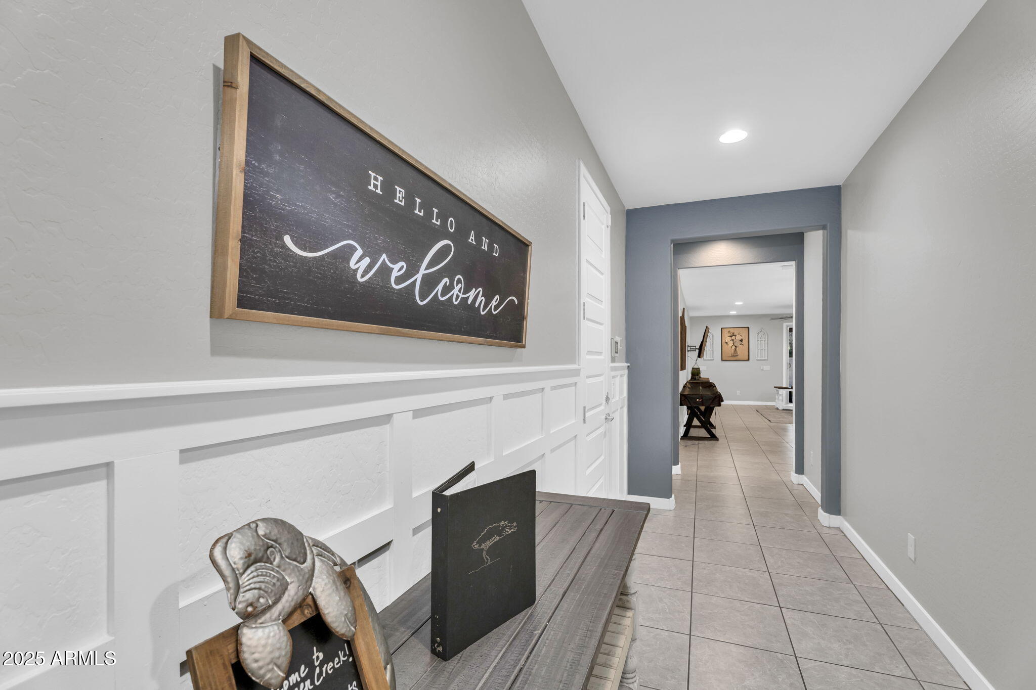 Homes 2 21090 E DOMINGO Road
