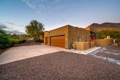 A home in Cave Creek