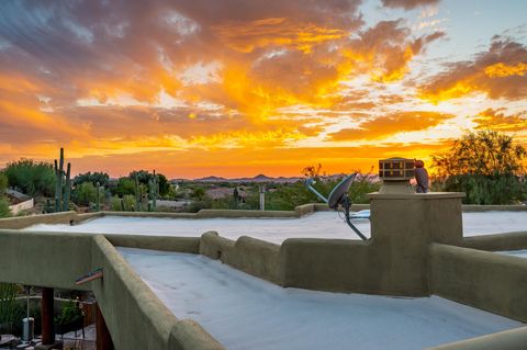 A home in Cave Creek