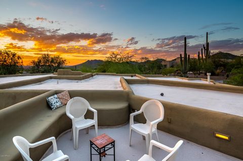 A home in Cave Creek