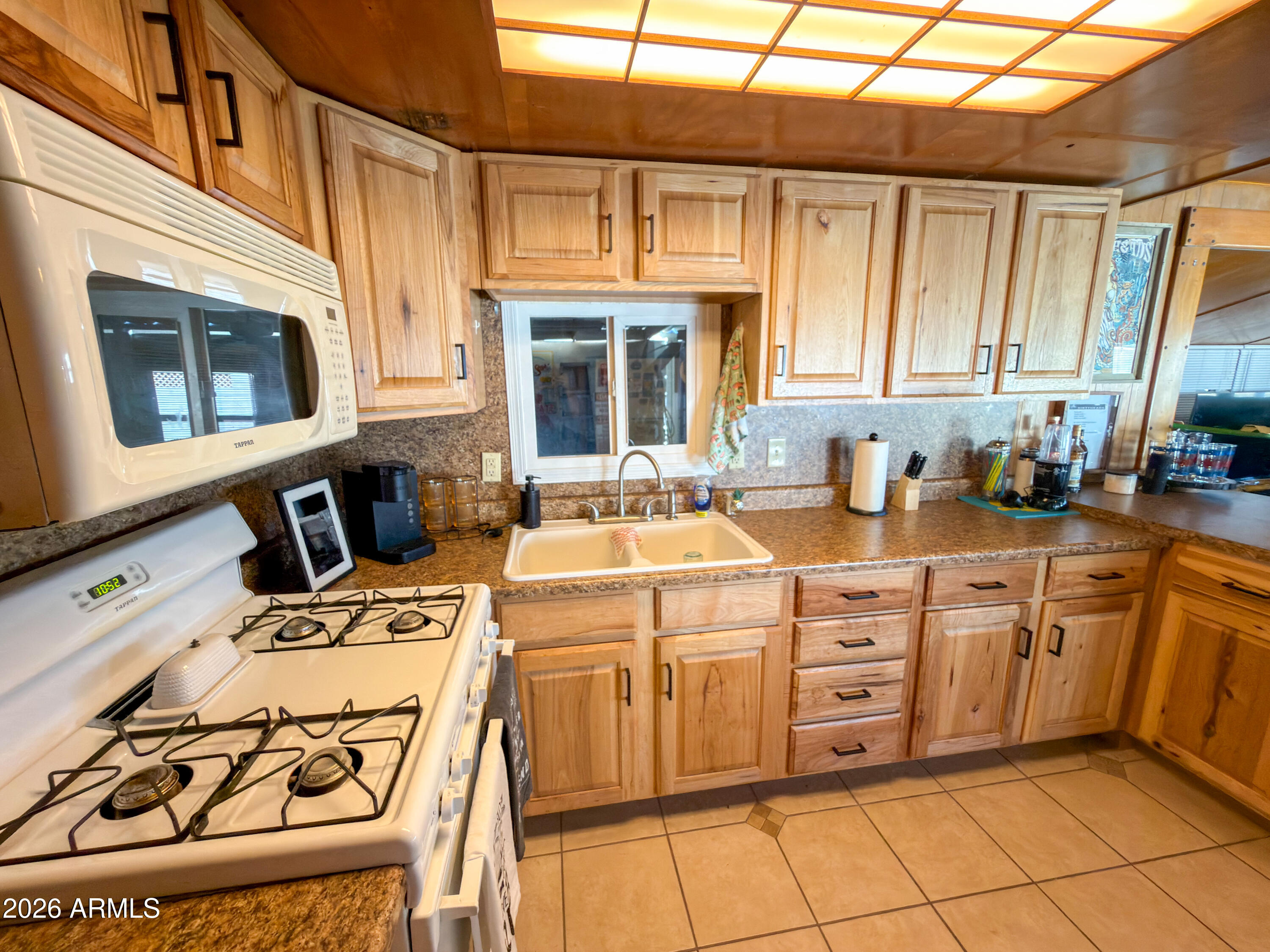 50078 Ehrenberg Road 27