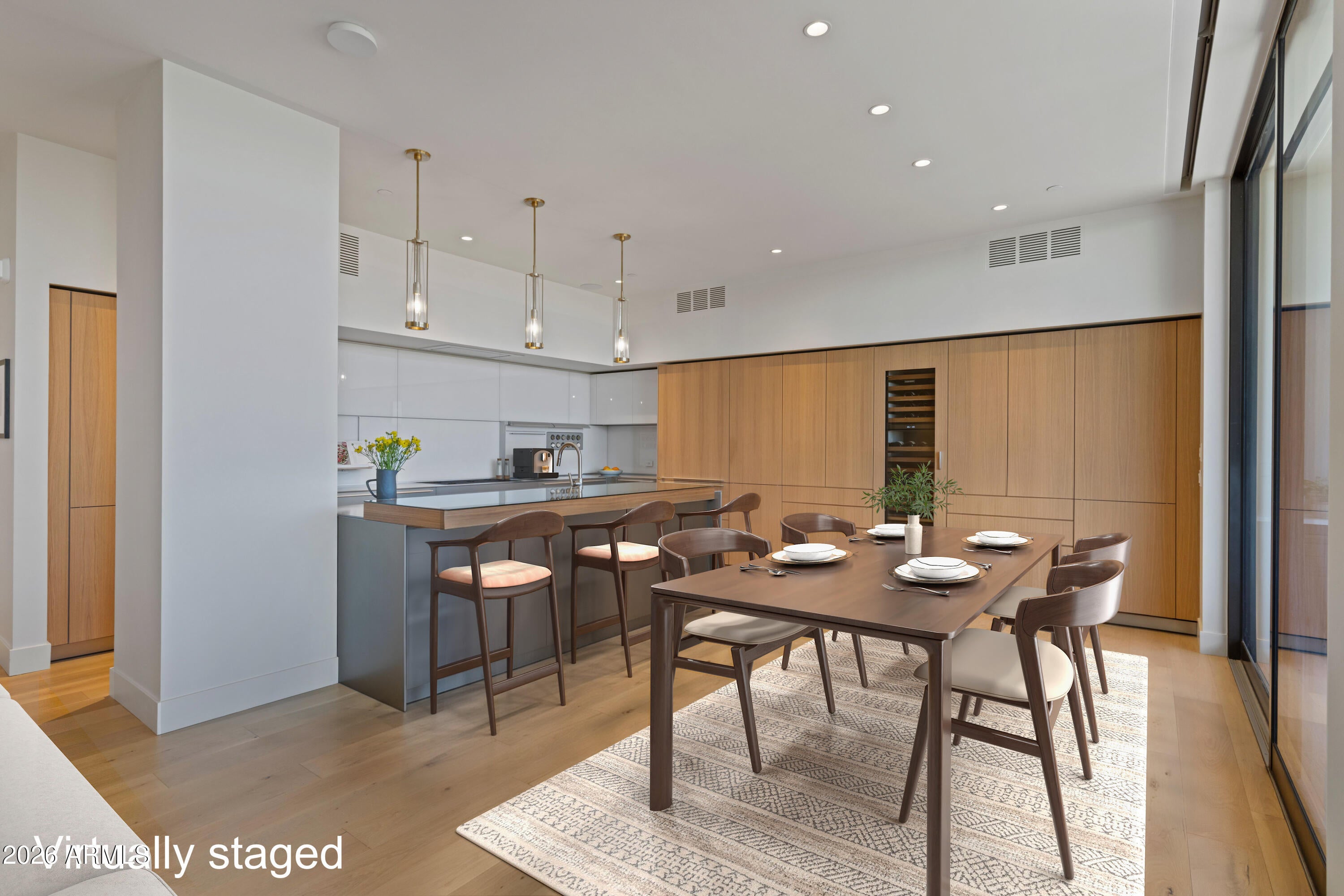 5000 N CAMELBACK RIDGE Drive 208