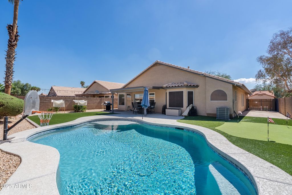 Photo of 12312 W Edgemont Avenue, Avondale, AZ 85392 (MLS # 6928440)