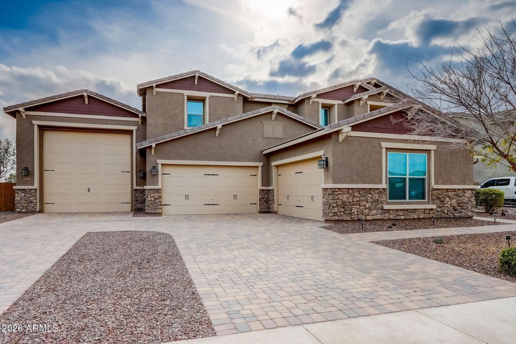 Photo of 18435 W Heatherbrae Drive, Goodyear, AZ 85395 (MLS # 6975394)