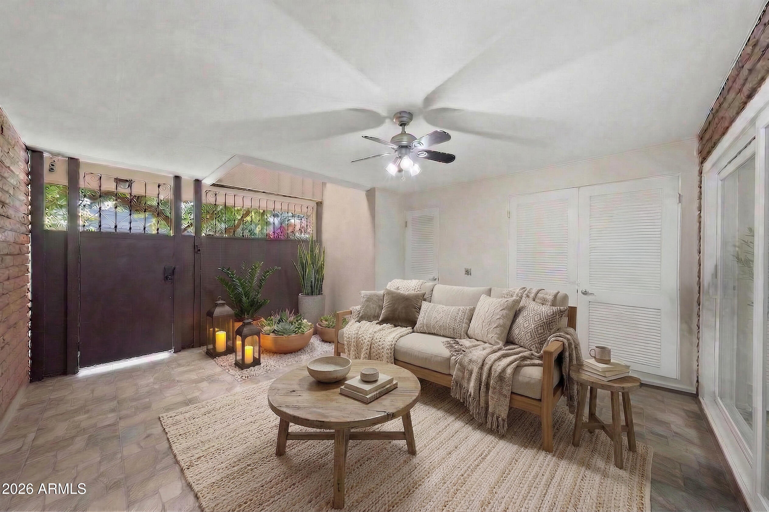 10 W NORTHERN Avenue 2