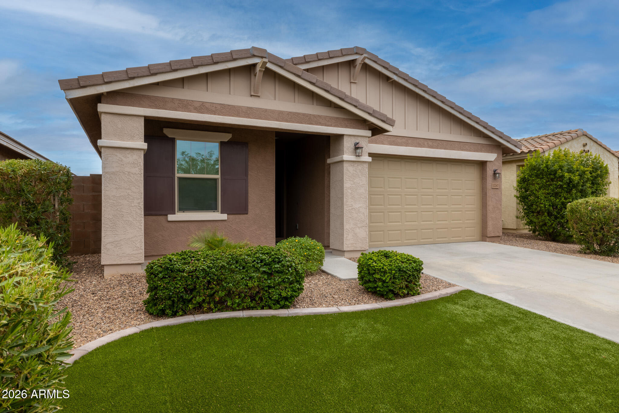 12247 W PRICKLY PEAR Trail
