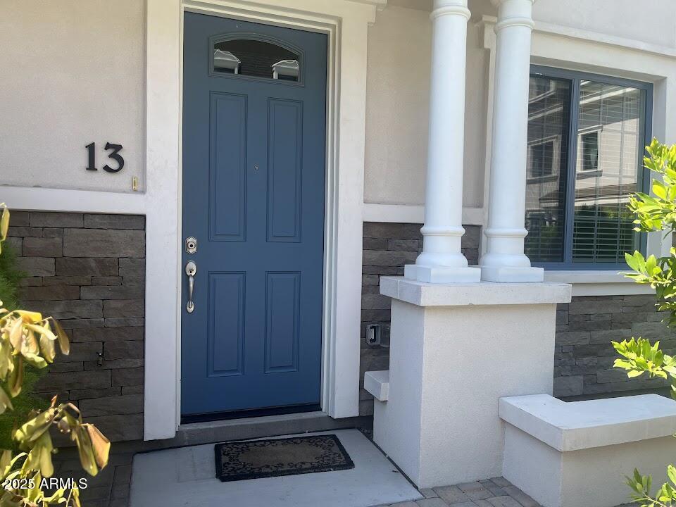 4438 N 27TH Street 13