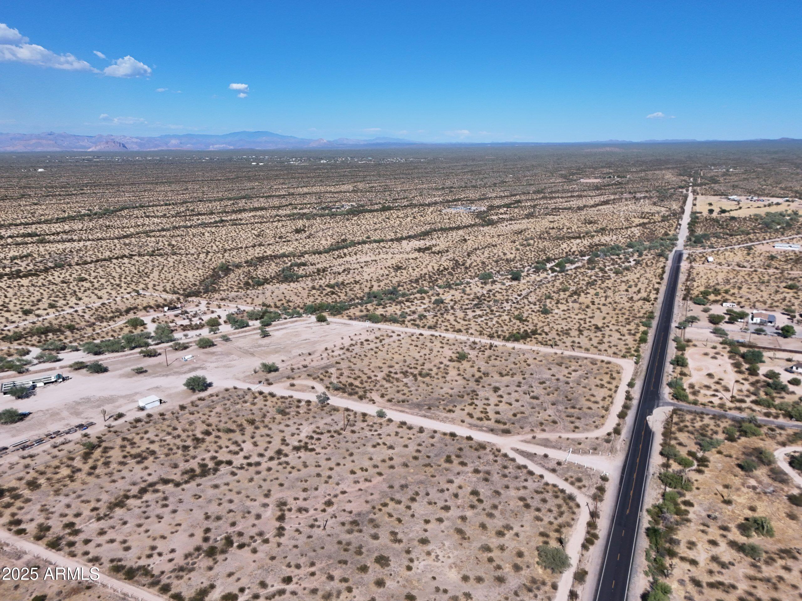 1850 E Cactus Forest Road -