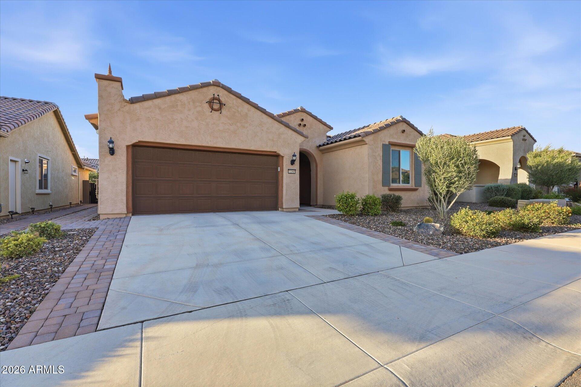 7280 W CACTUS WREN Way