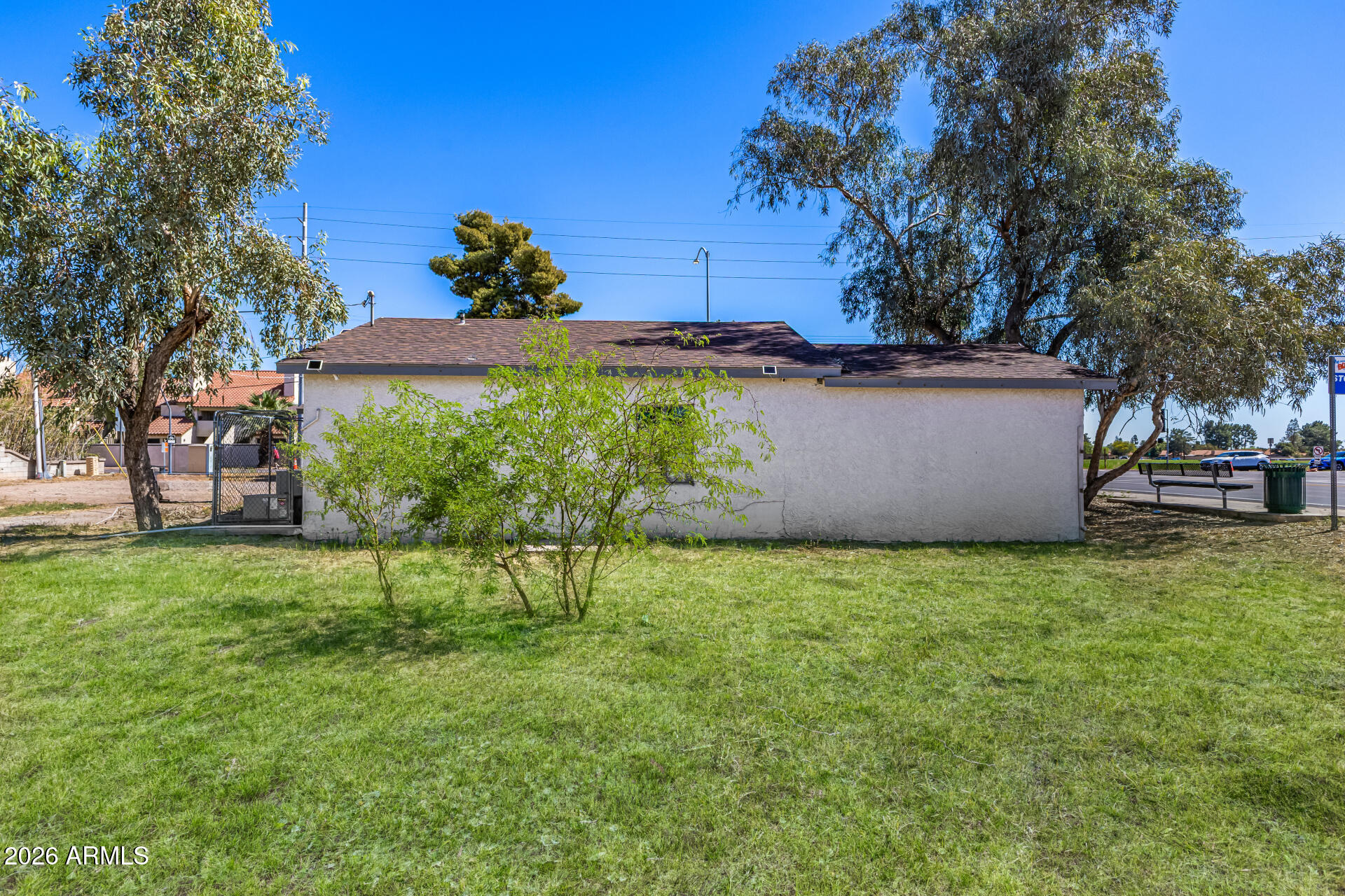 1106 N CENTER Street