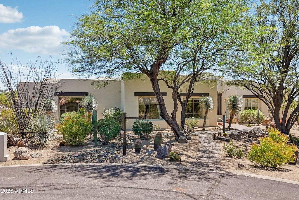 Photo of 8143 E Arroyo Seco Road, Scottsdale, AZ 85266 (MLS # 7021496)