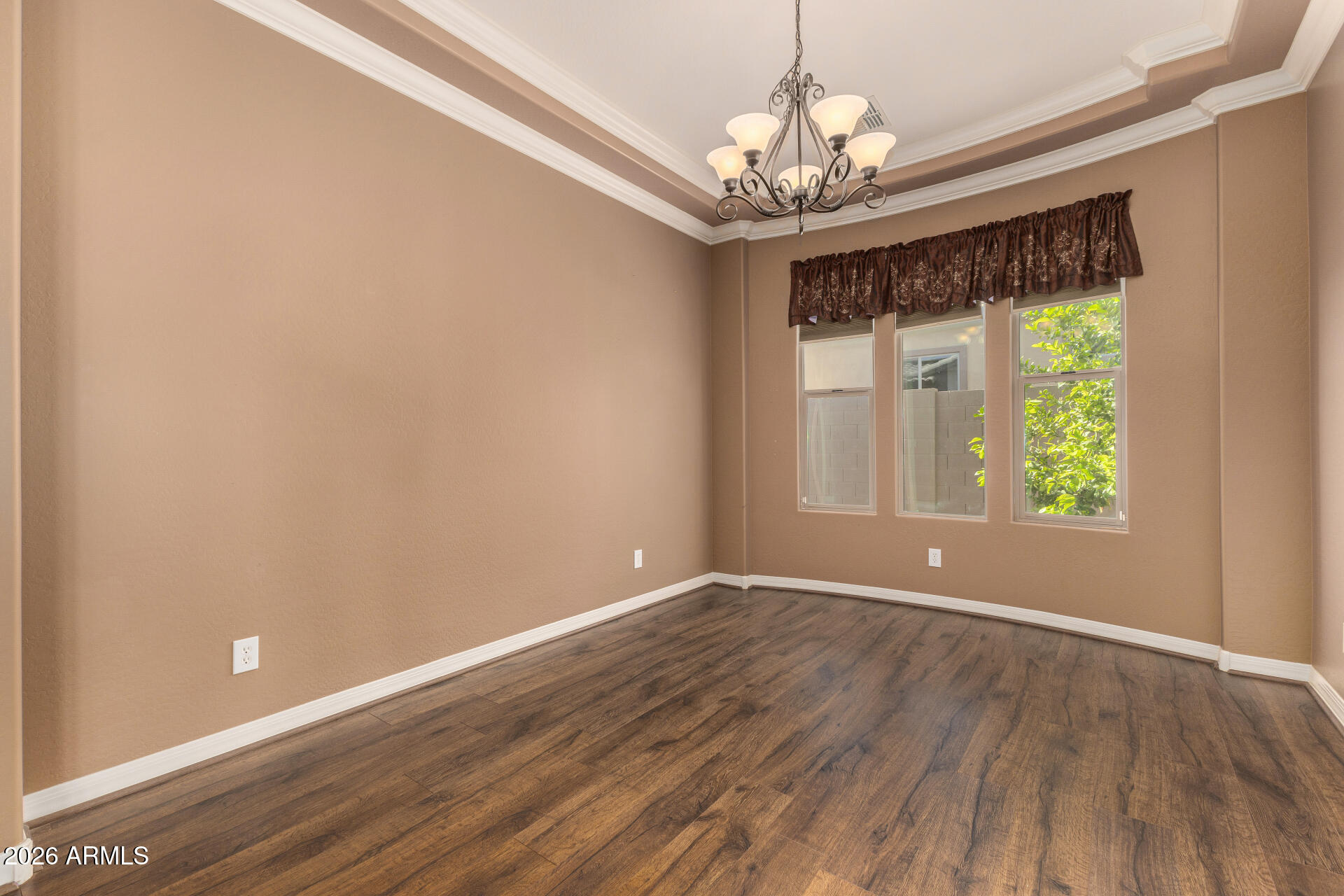 JACKRABBIT ESTATES - Residential