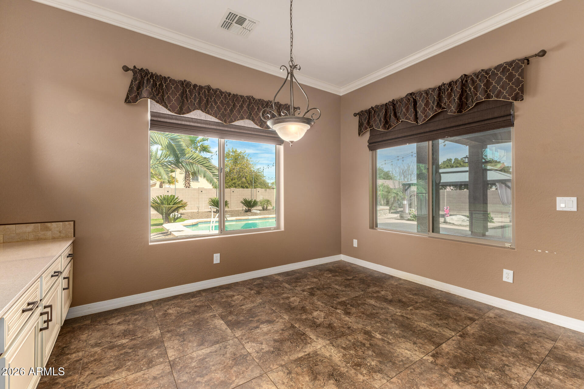 JACKRABBIT ESTATES - Residential