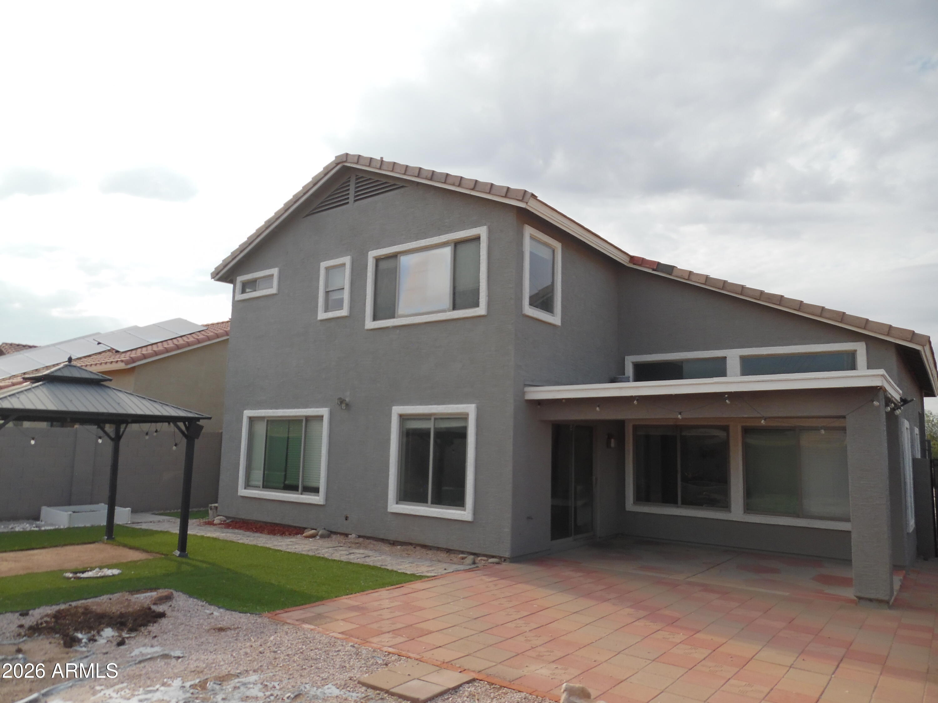 25884 W ELIZABETH Avenue