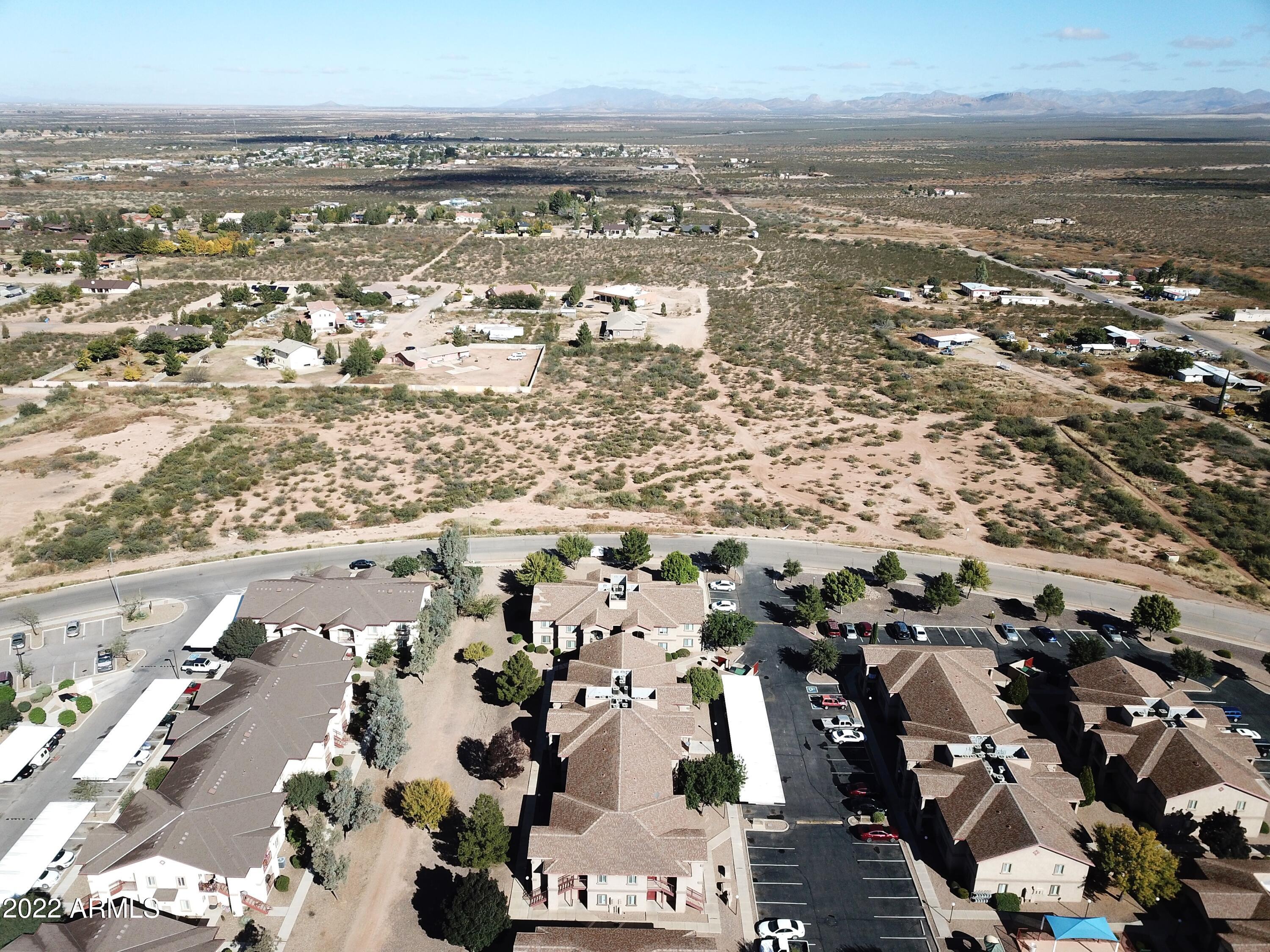 GERONIMO TRAIL ESTATES - Land