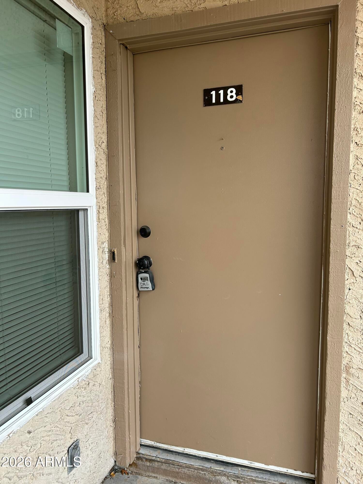 260 W 8TH Avenue 118