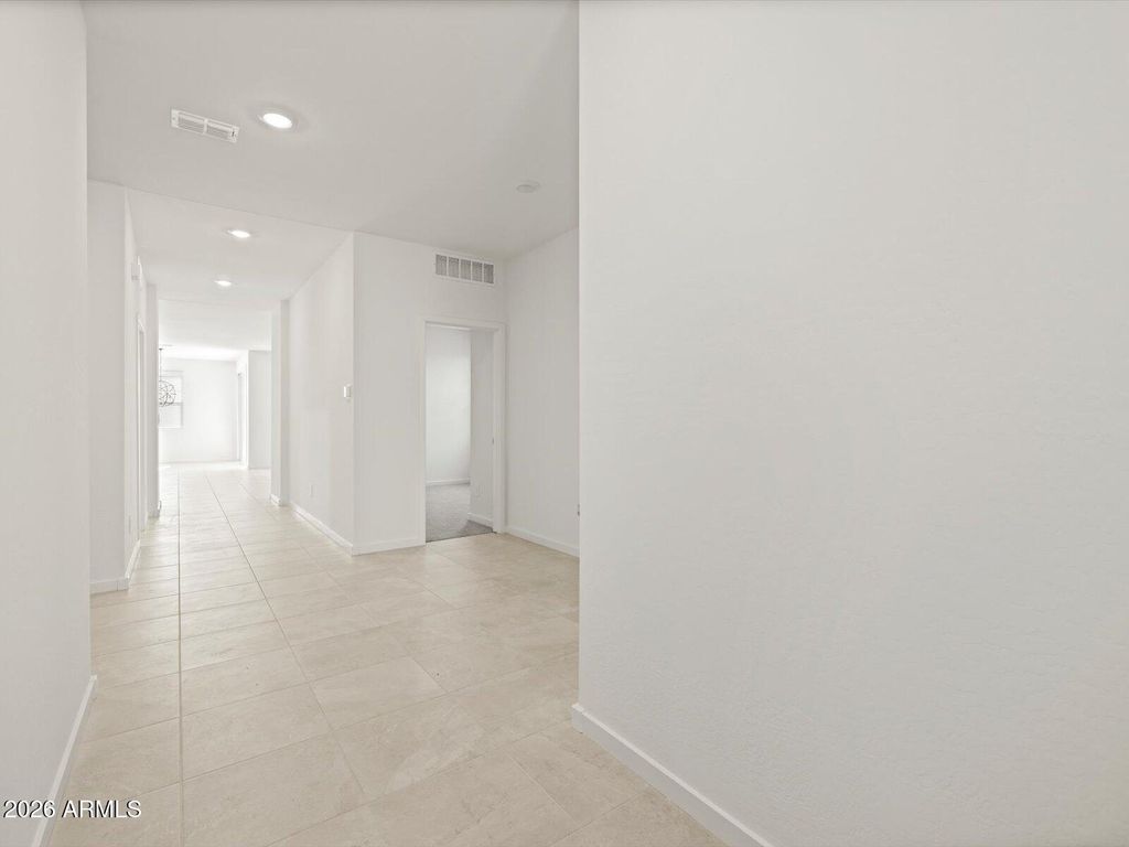 Photo of 4440 W Hunter Trail, San Tan Valley, AZ 85144 (MLS # 7031162)