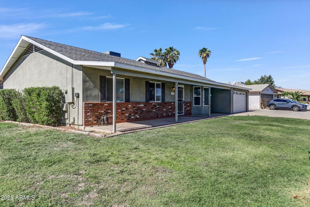 Photo of 2135 E Boston Street, Chandler, AZ 85225 (MLS # 6922867)