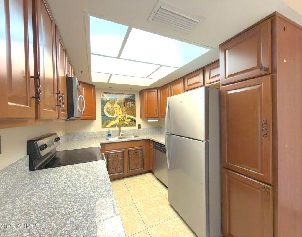 Photo of 8612 N Shadow Lane, Peoria, AZ 85345 (MLS # 6918004)