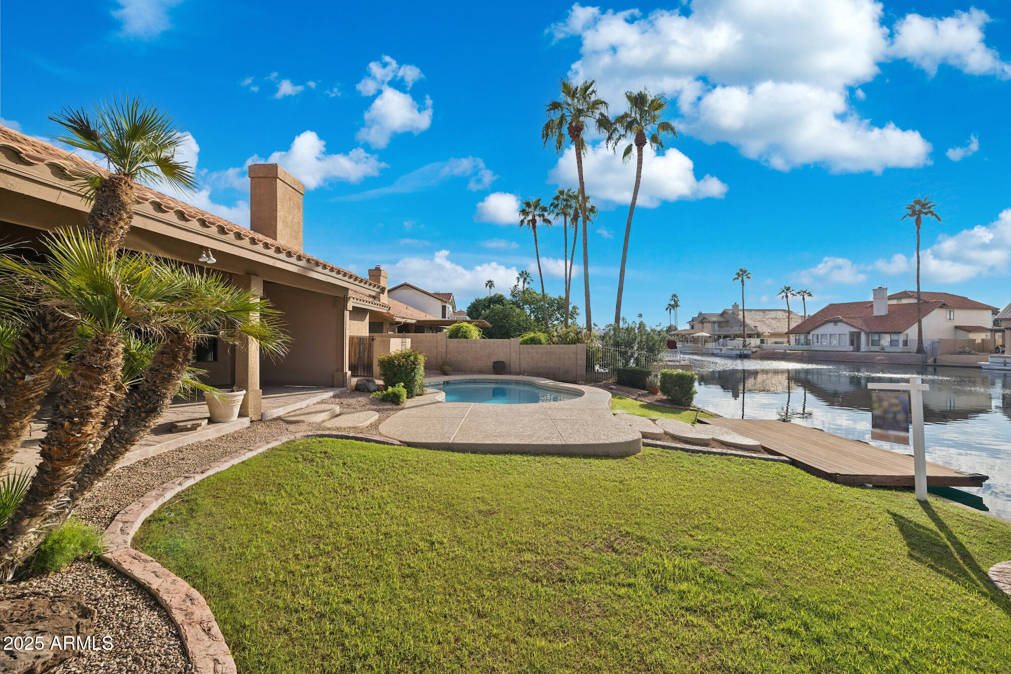 510 S LAGOON Drive
