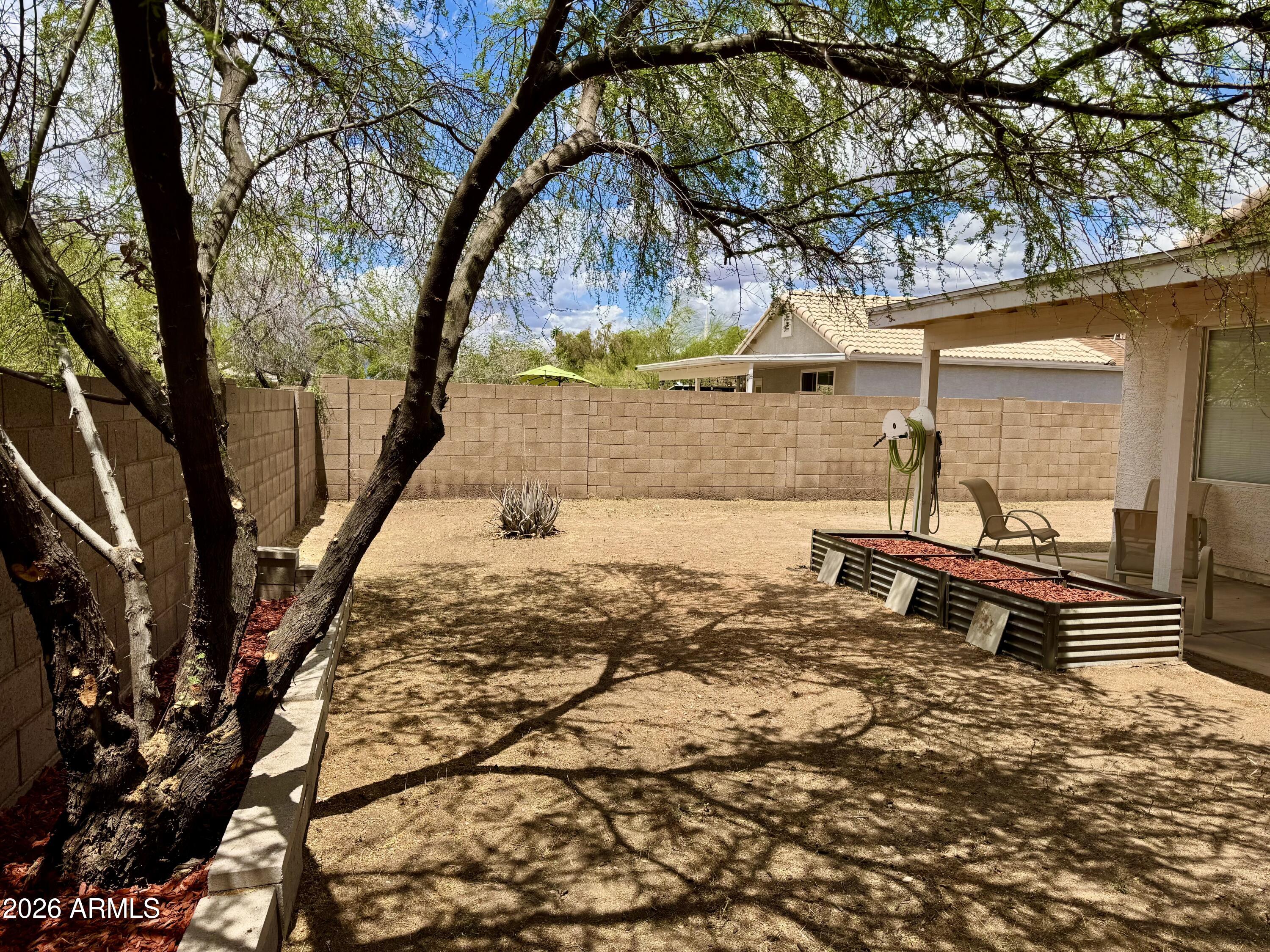 RENAISSANCE POINT - Residential