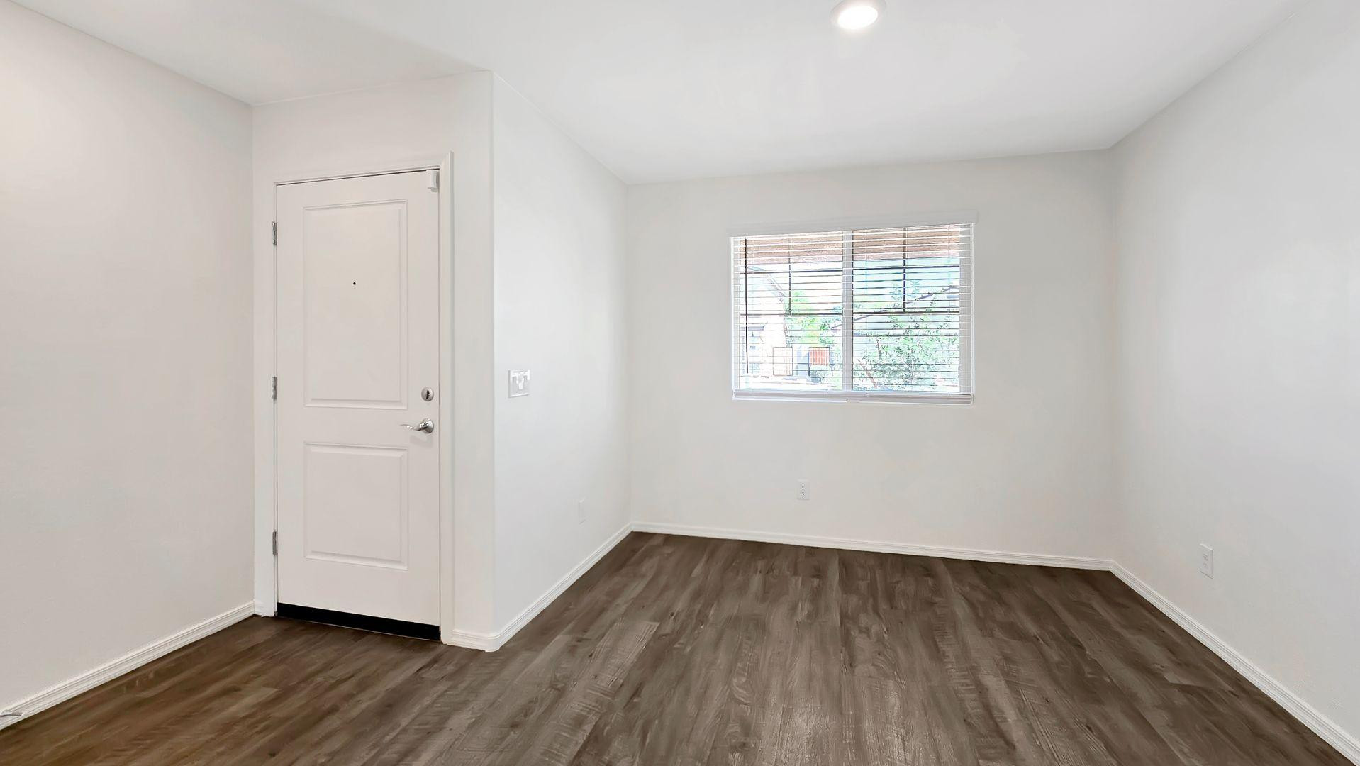 25752 W Samantha Way