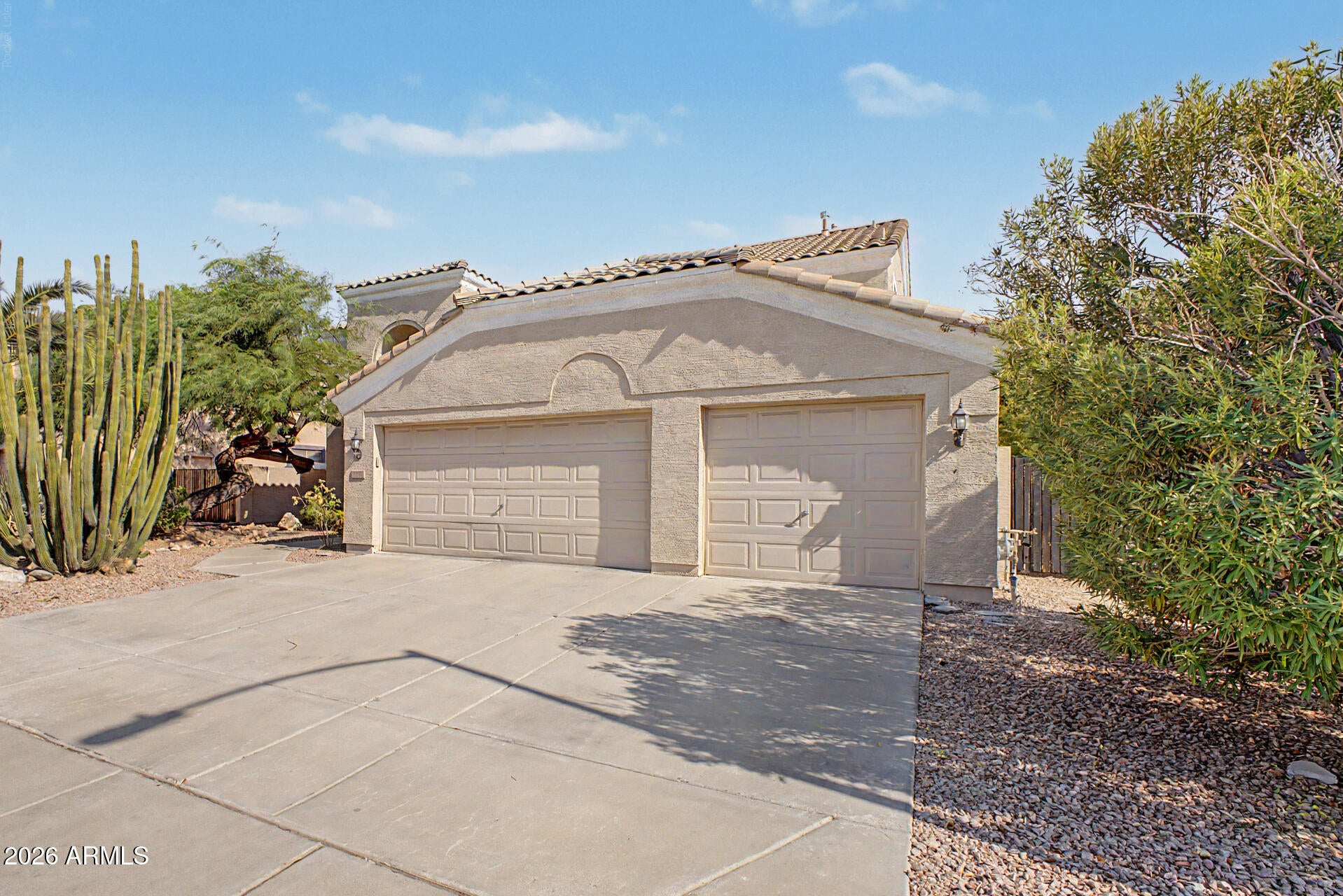 5267 W ANGELA Drive