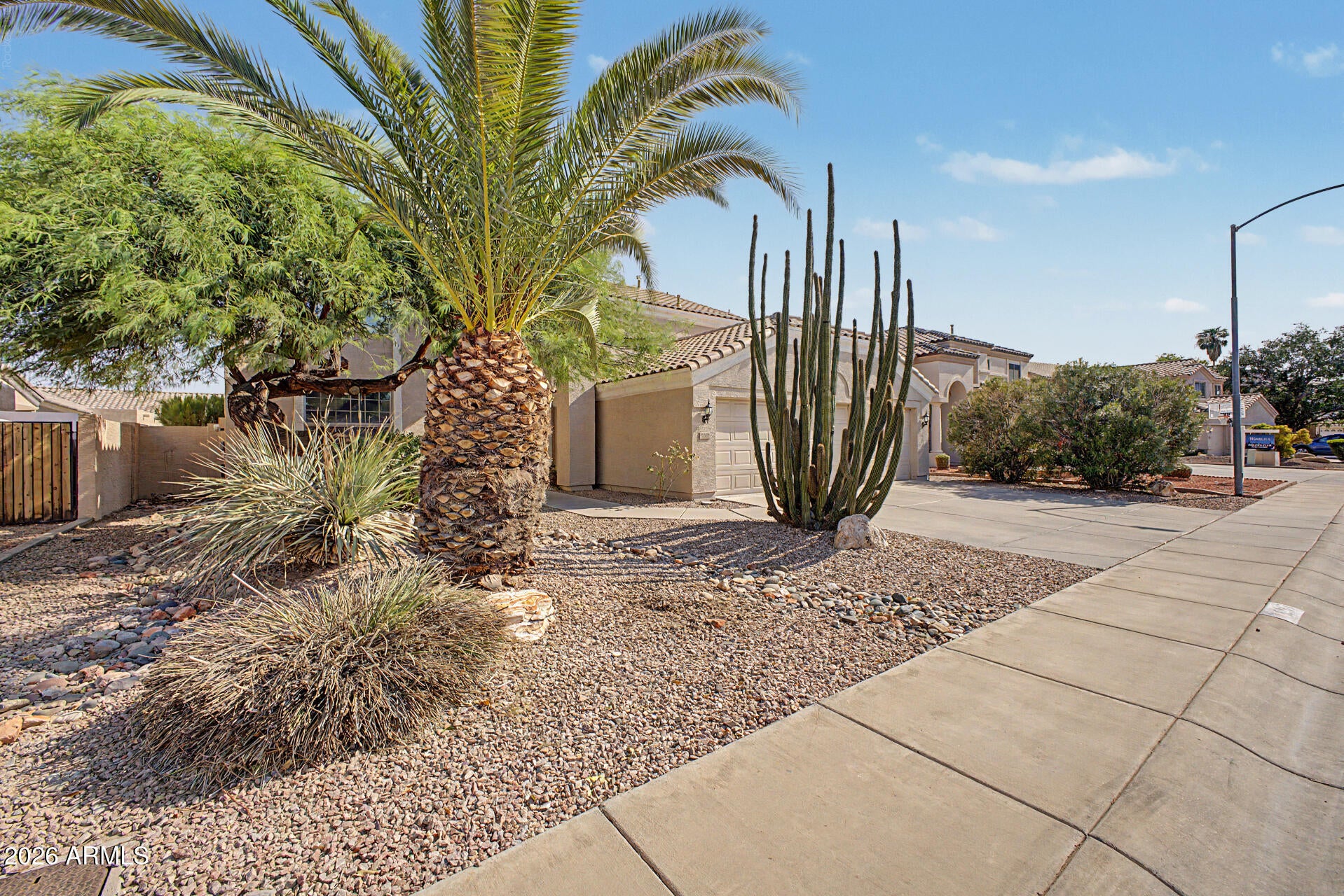 5267 W ANGELA Drive