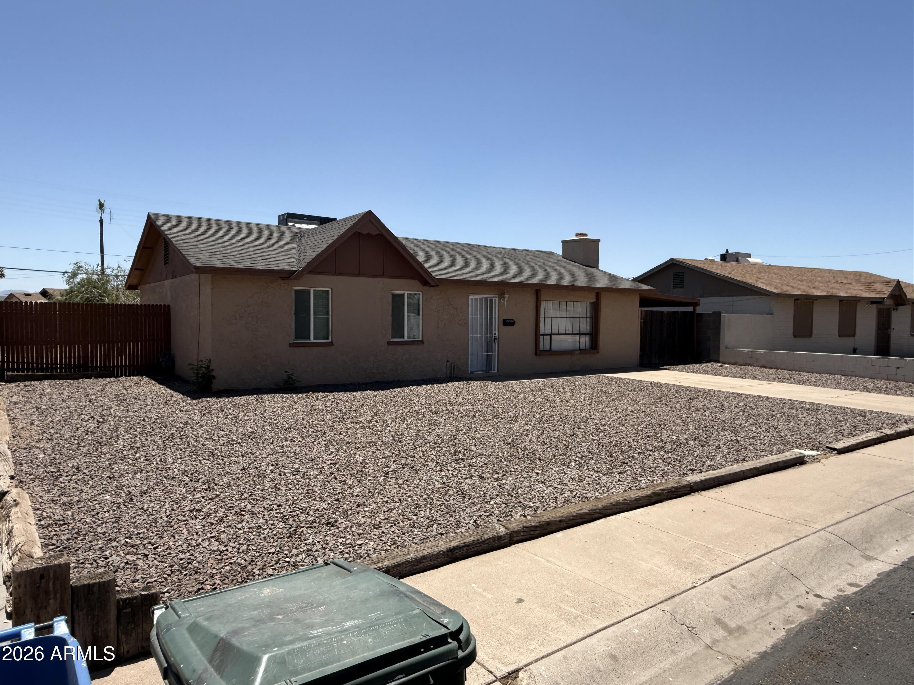 5929 W MULBERRY Drive