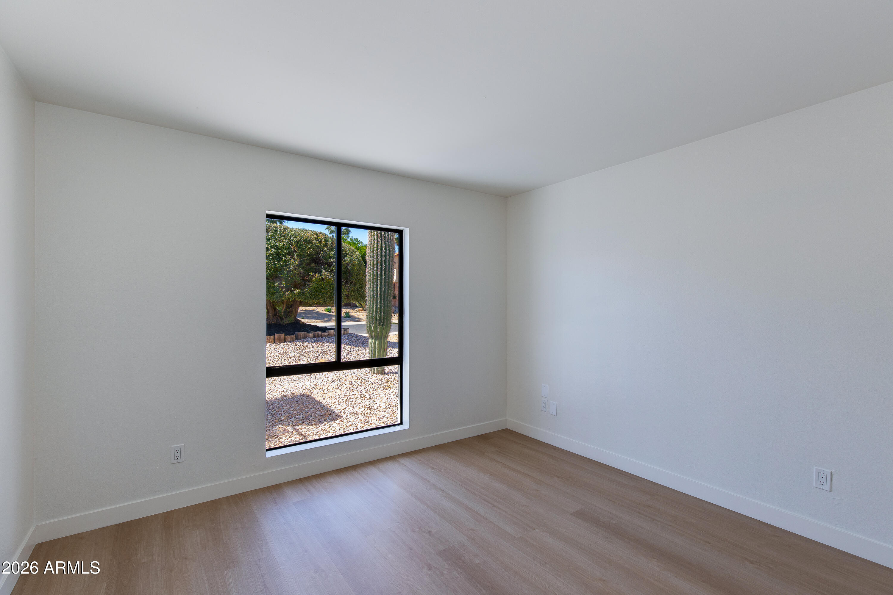 DESERT VISTA 6 - Residential