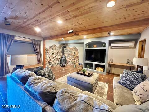 429 W MARY PATRICIA Drive