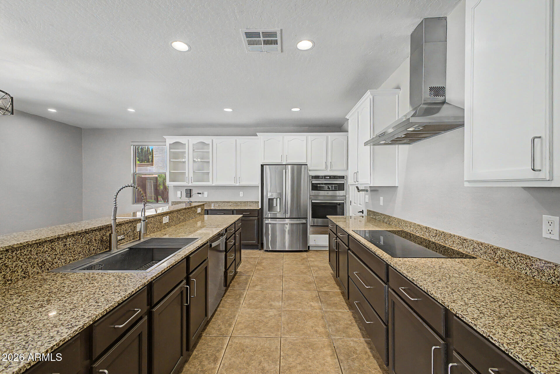 14350 W CHOLLA Street