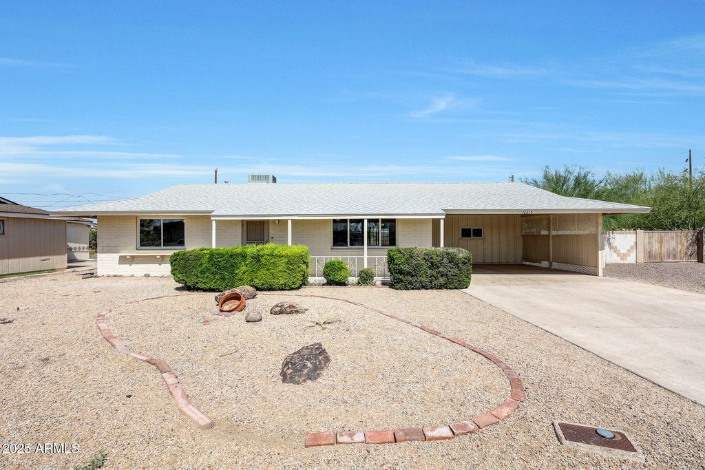 Photo of 12215 N 111th Avenue, Sun City, AZ 85351 (MLS # 6880348)