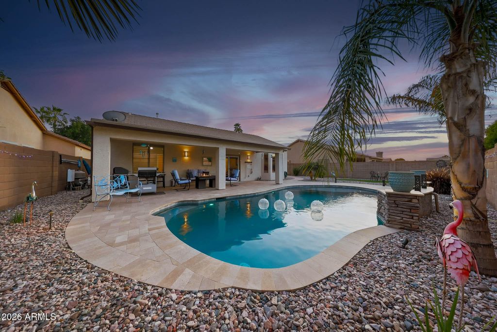 Photo of 214 E Spur Avenue, Gilbert, AZ 85296 (MLS # 6989255)