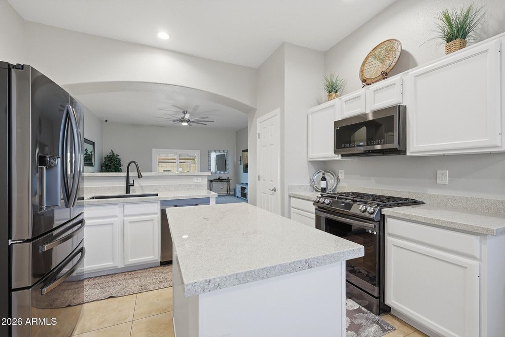 Photo of 214 E Spur Avenue, Gilbert, AZ 85296 (MLS # 6989255)