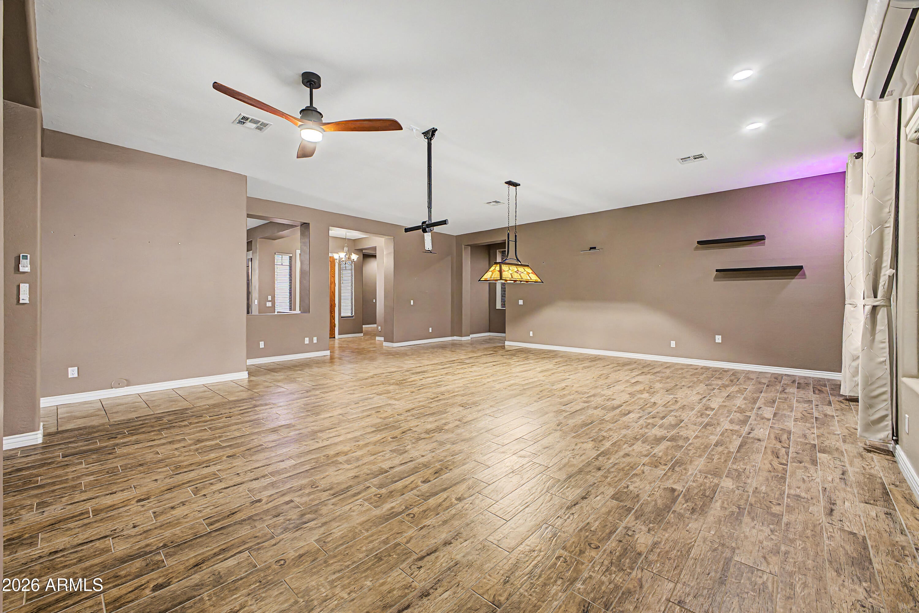 5920 N 132ND Drive