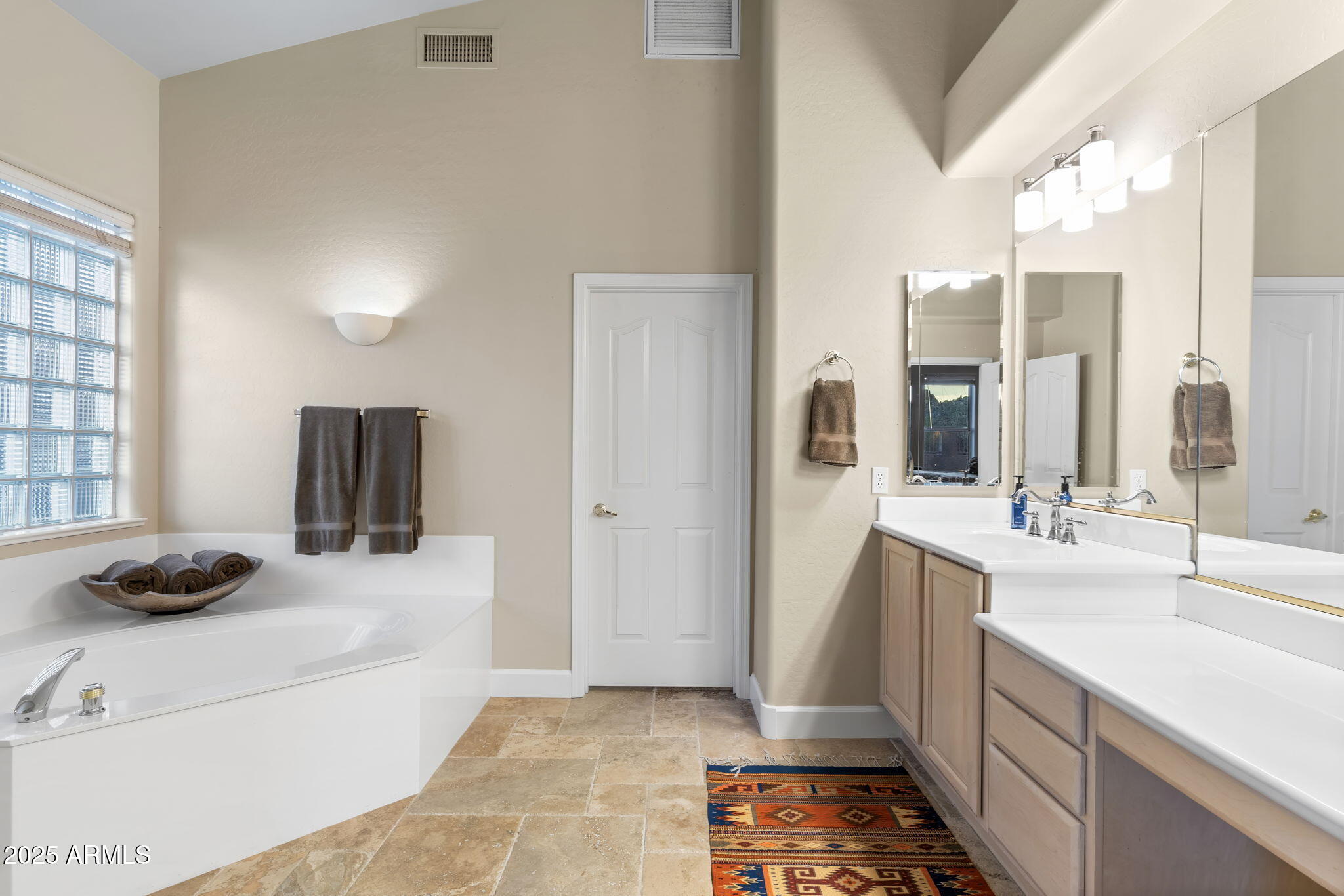 Scottsdale, Arizona 85262, United States, 4 Bedrooms Bedrooms, ,3 BathroomsBathrooms,Residential,Active,91641