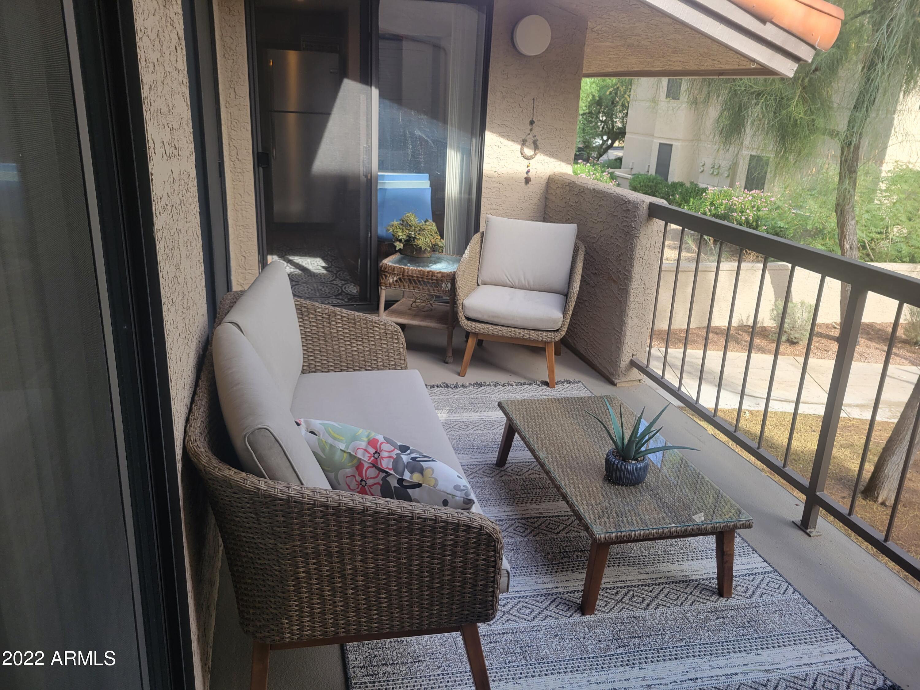 9460 E MISSION Lane 216