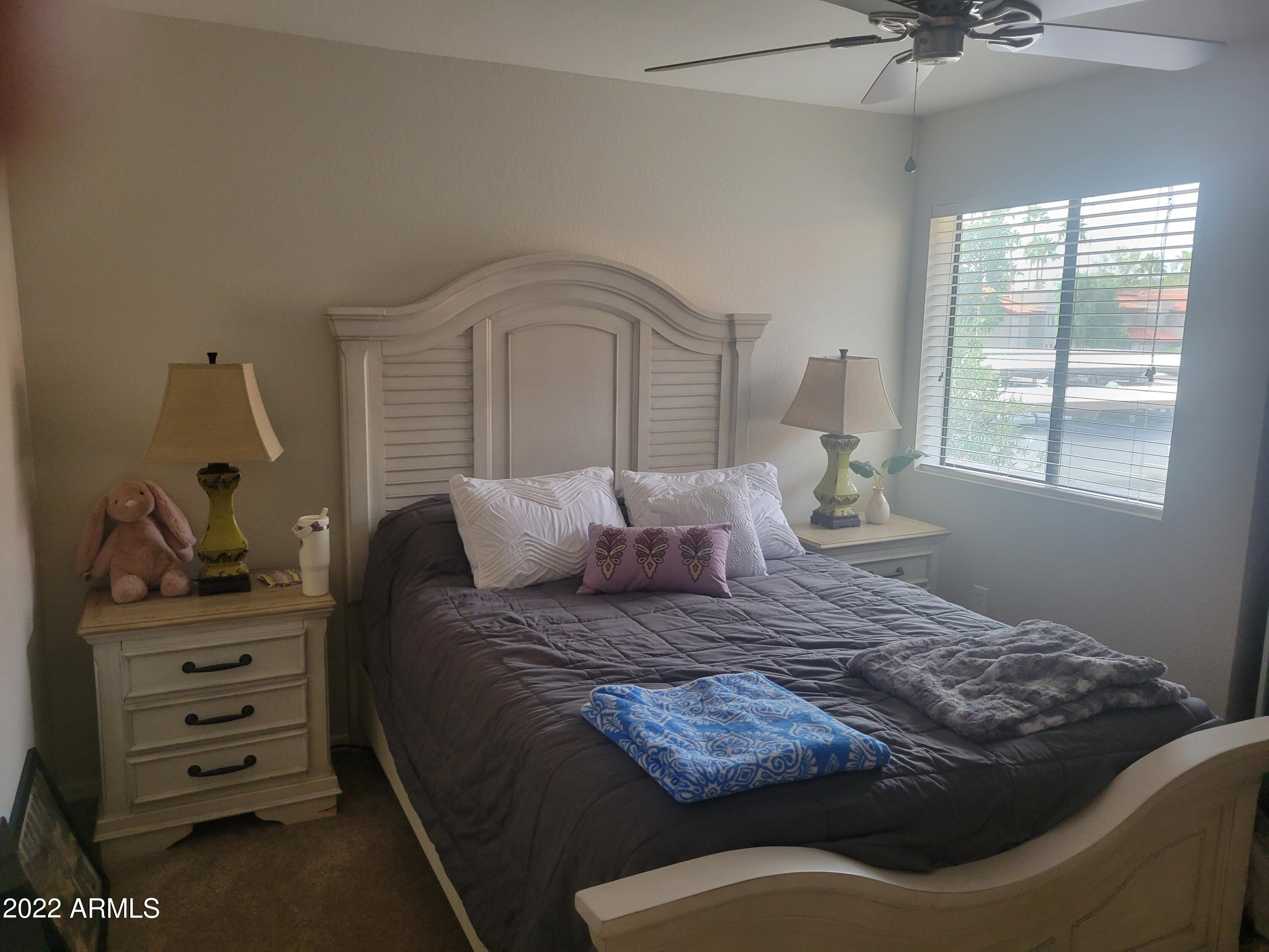 9460 E MISSION Lane 216