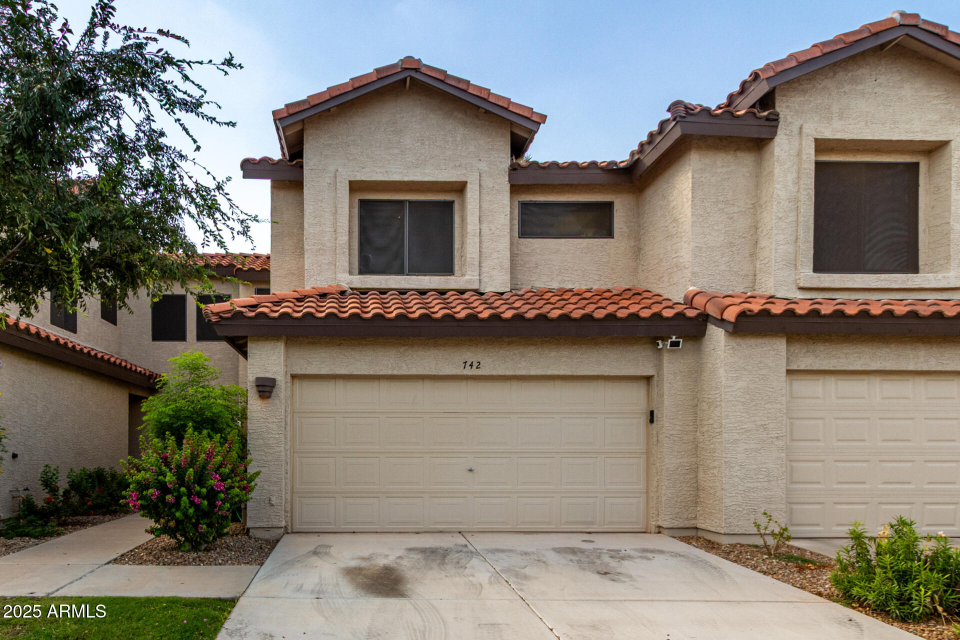 742 S CROWS NEST Drive
