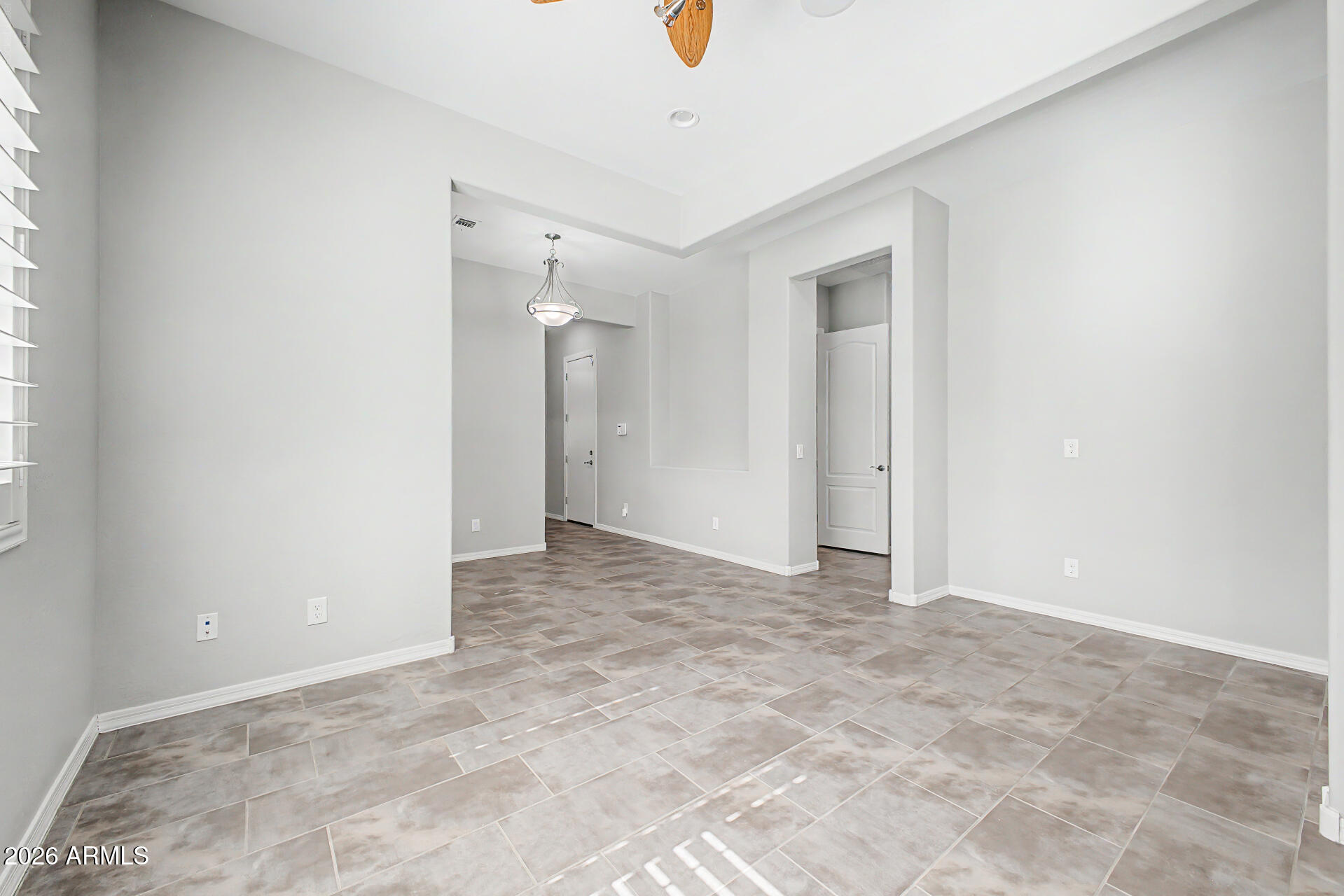3037 E SAGEBRUSH Street