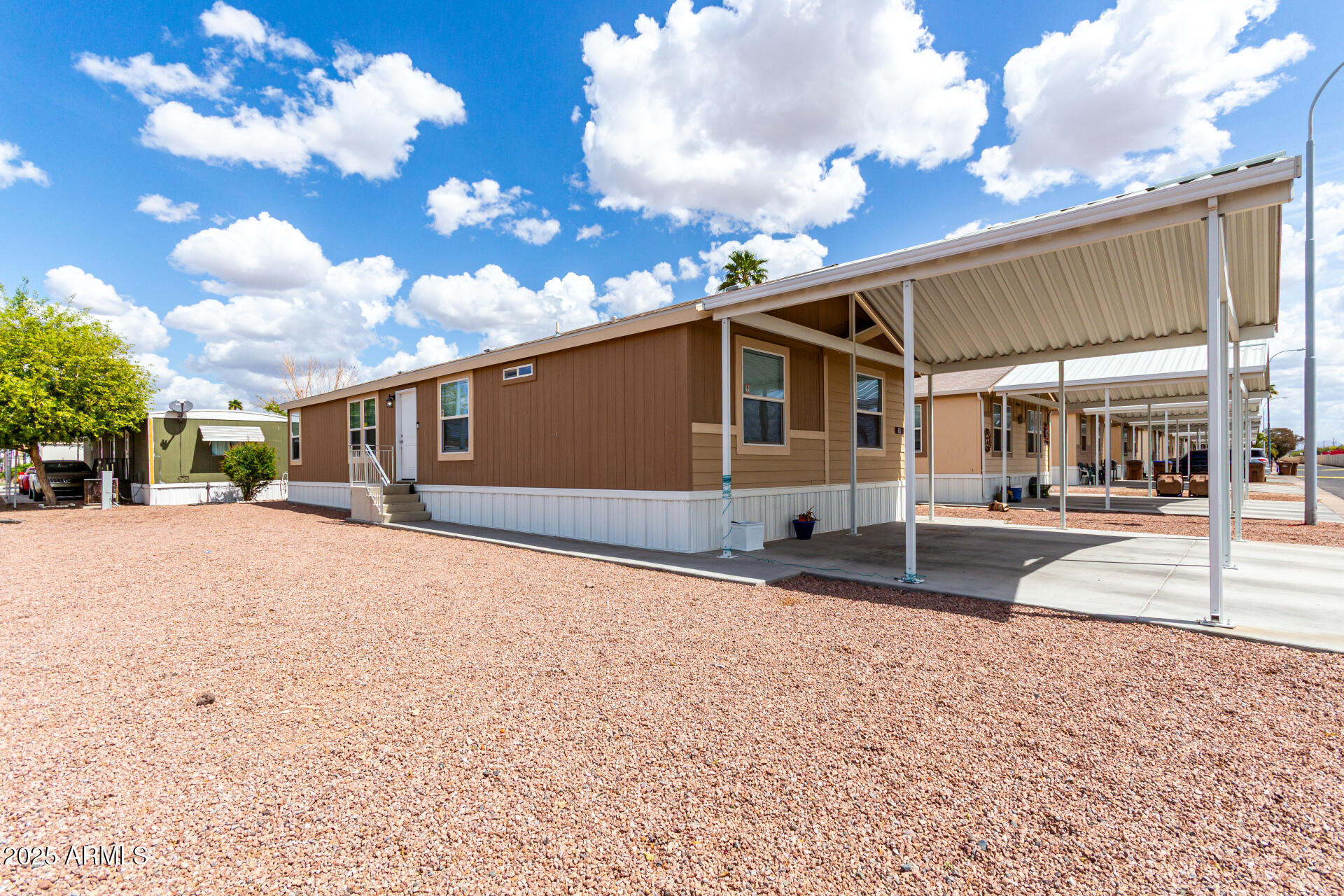 9431 E CORALBELL Avenue 83