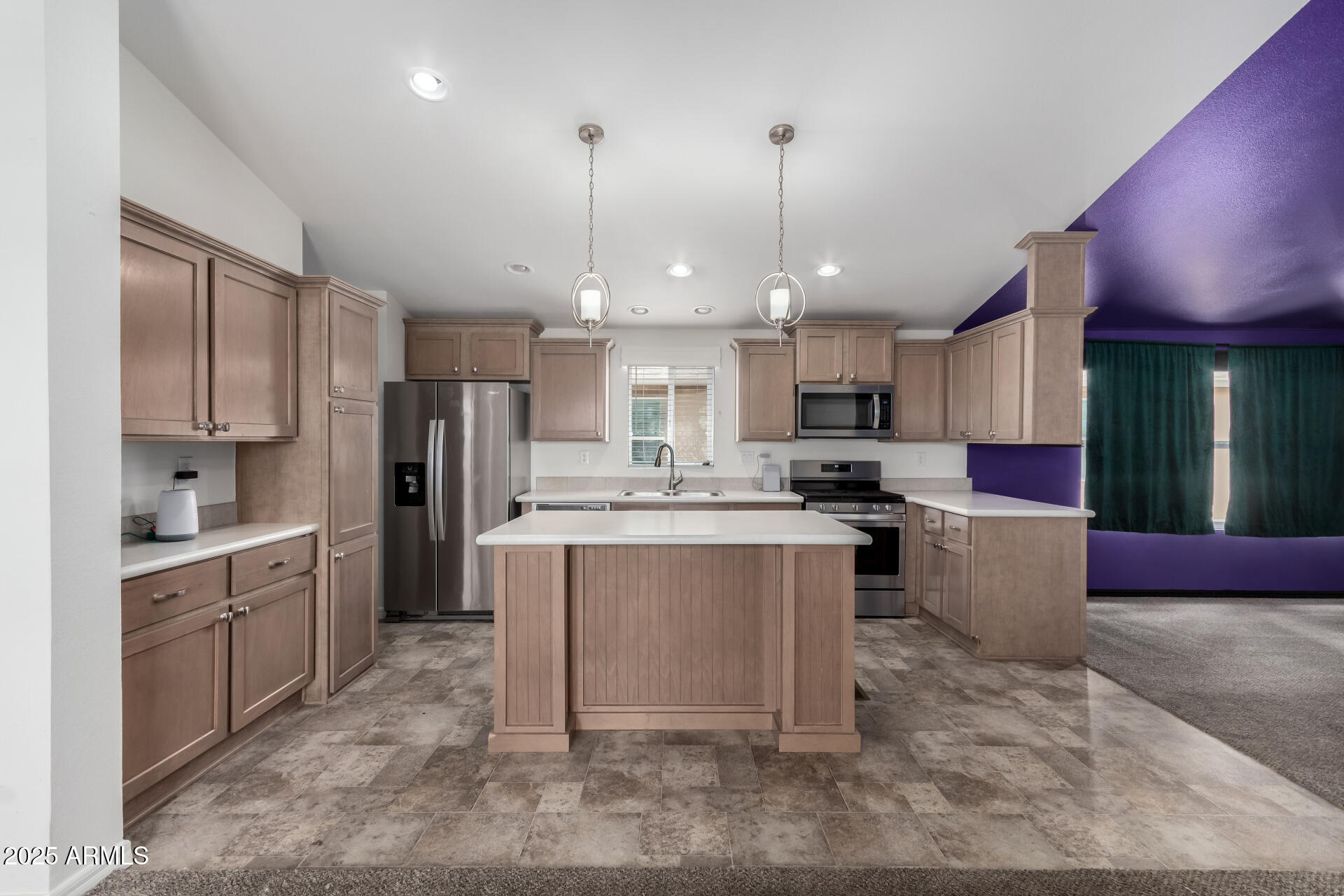 9431 E CORALBELL Avenue 83